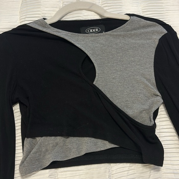 Cider cropped long sleeve top - Picture 2 of 5